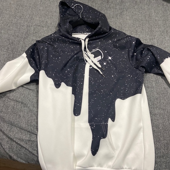 Sports jerseys - Picture 2 of 15